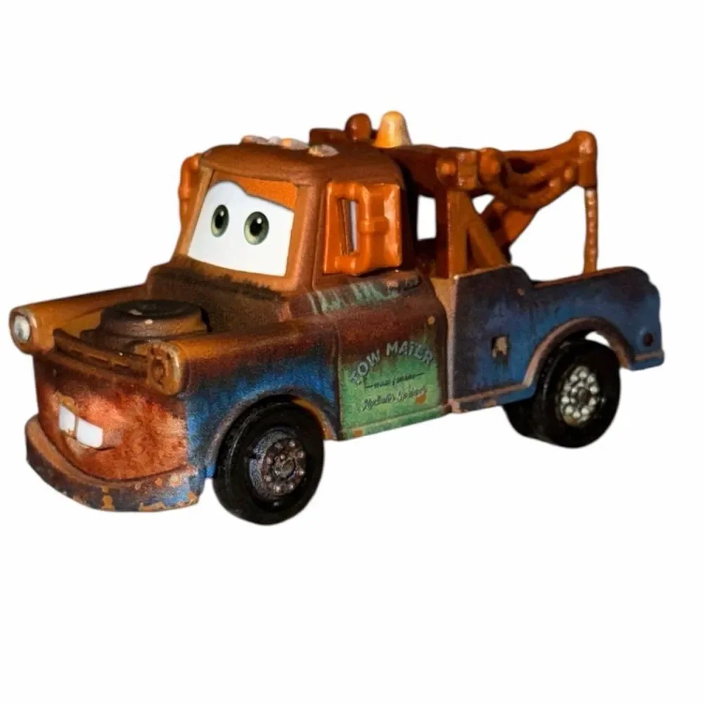 Disney Pixar Cars On The Road Road Trip Mater Diecast 1:55 Toy Tow Truck Mattel